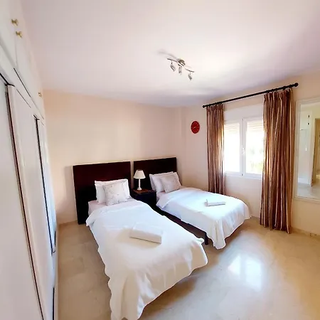 Luxurious 2 Bedroom 2 Bathroom Near * 말라가